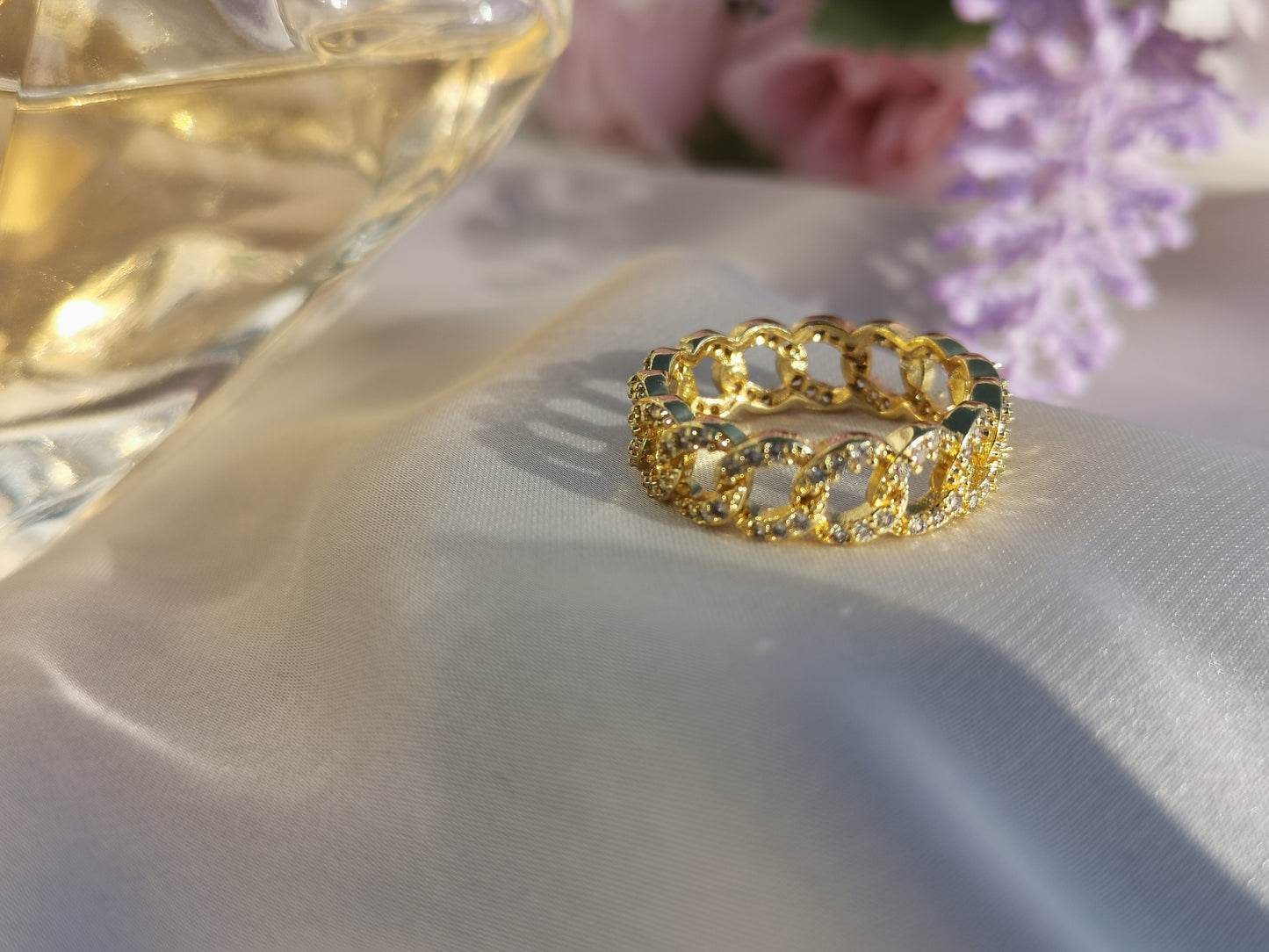 Monalisa 18k Ring