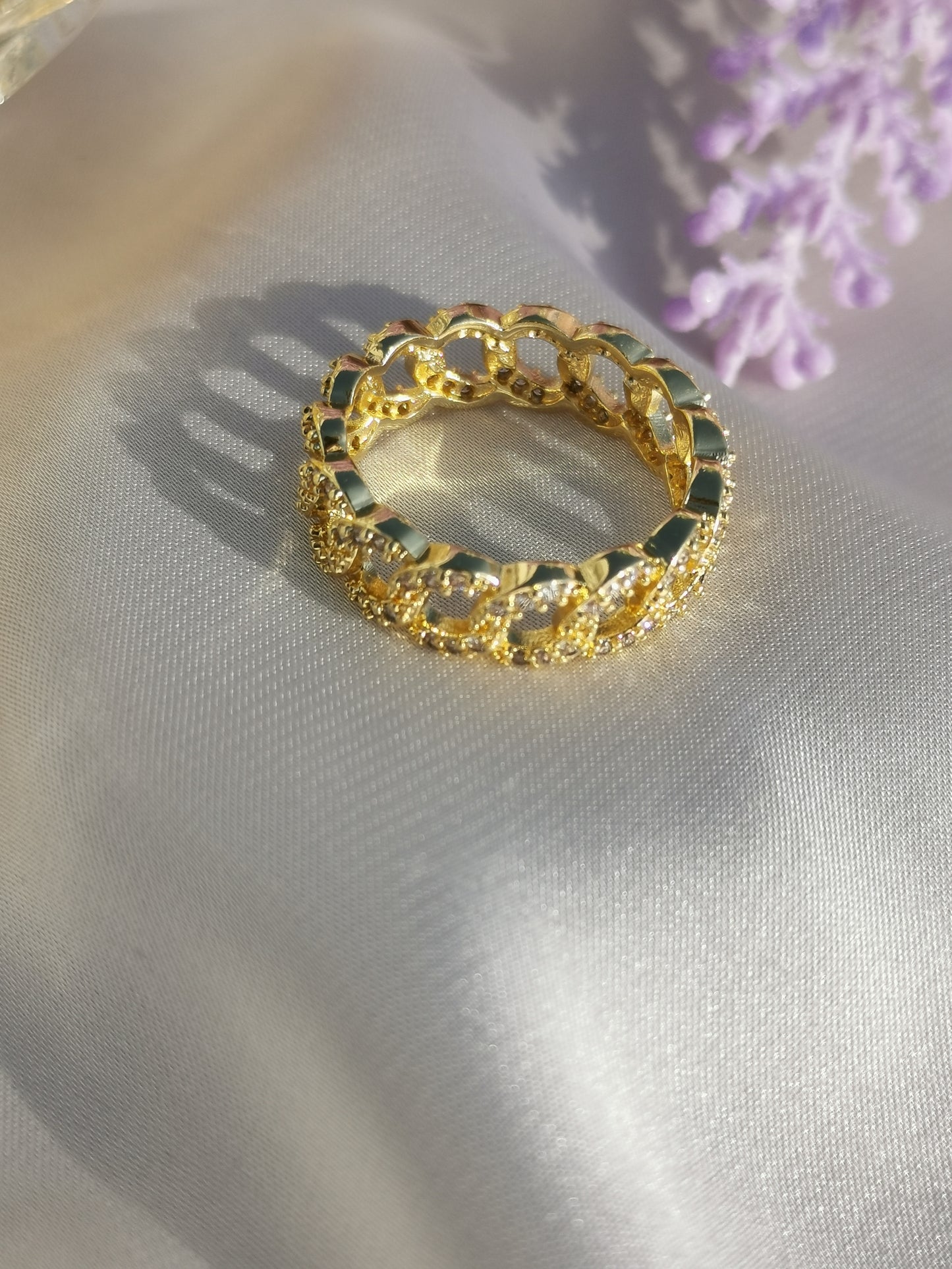 Monalisa 18k Ring